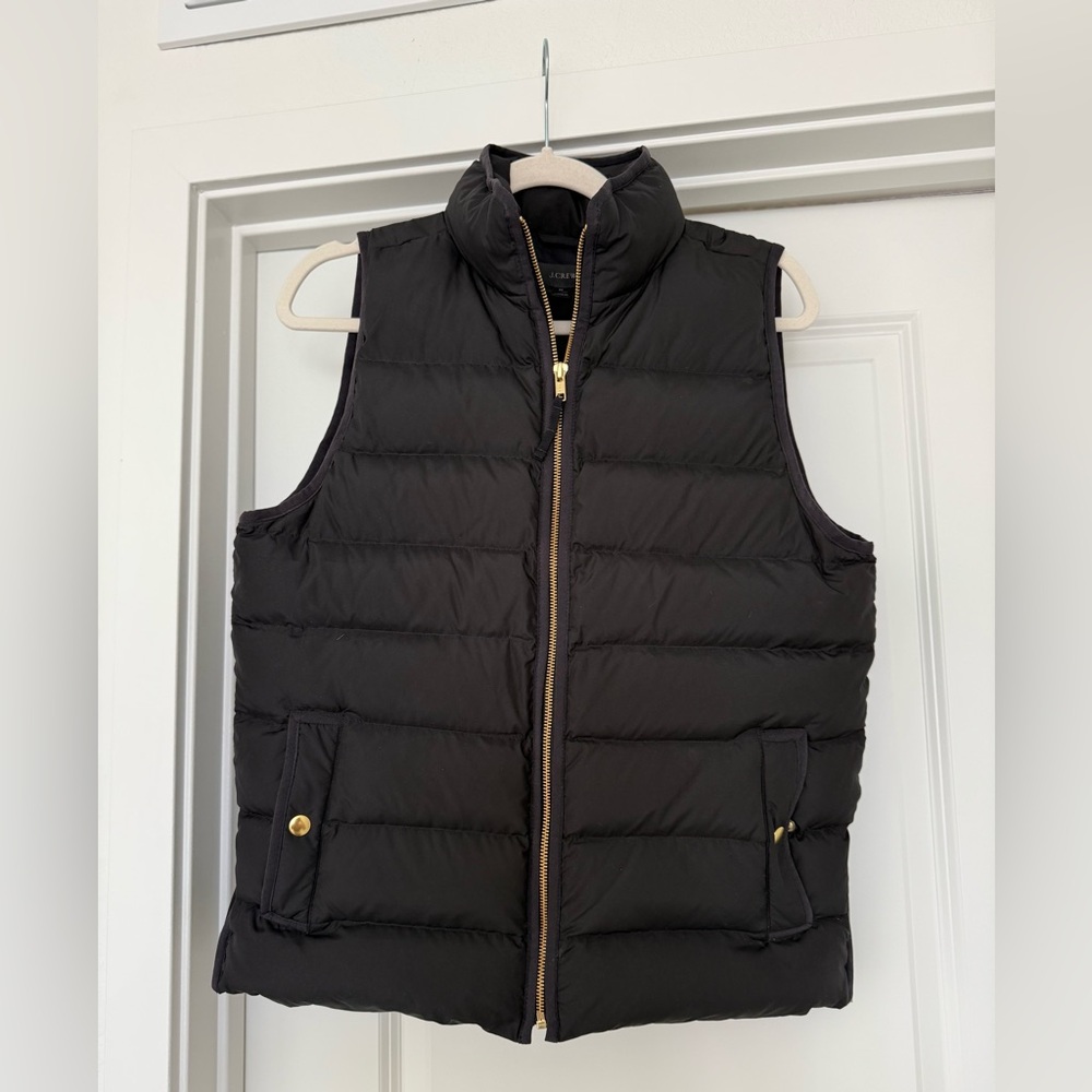 NWOT - J Crew down puffer vest, size M, black